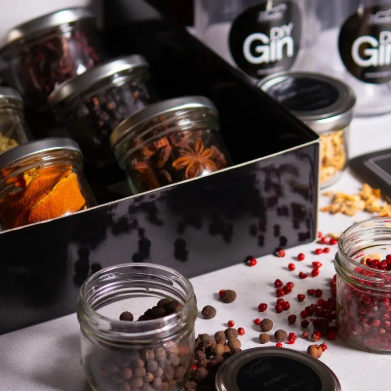Kit DIY Gin e Confezioni Botaniche "Le Essenziali"