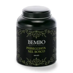 PASSEGGIATA NEL BOSCO